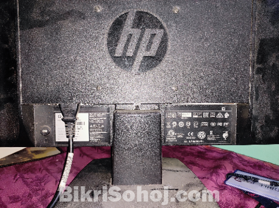 HP 19-inch monitor